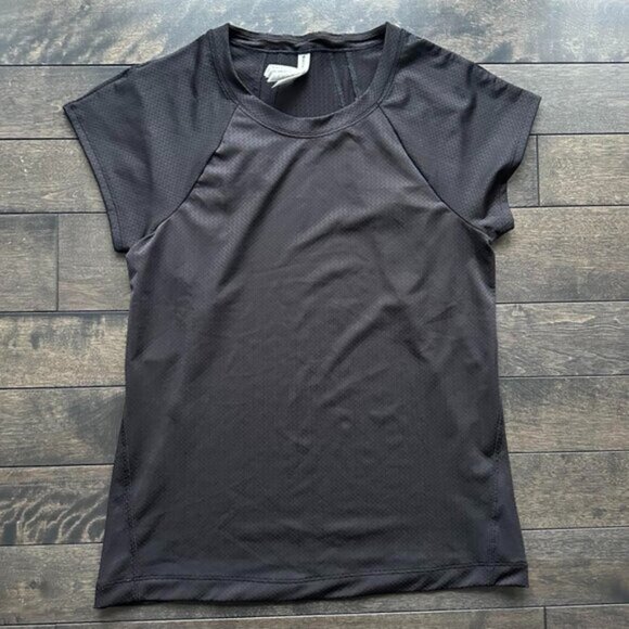 Athleta Back Vent Athletic Tee - Picture 1 of 3